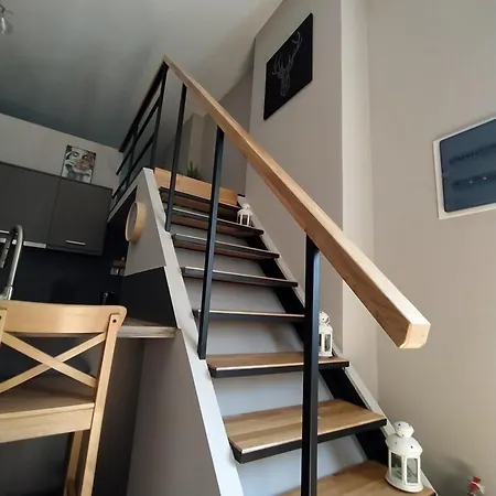 アパート Key For House-modern Loft Design Kiáton